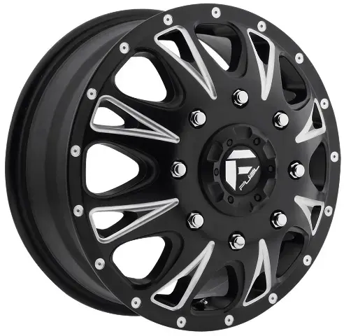 Fuel Off Road  D513 Throttle 17x6.5 8x6..