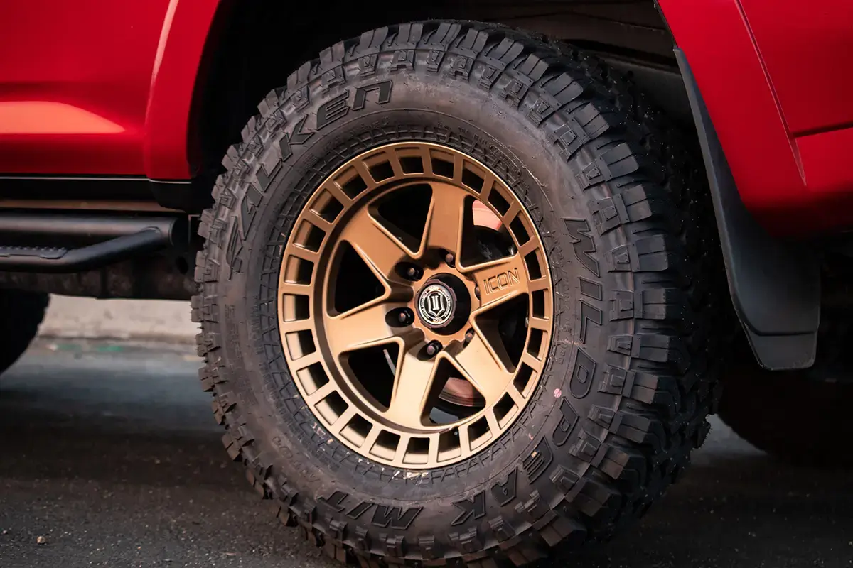 ICON Alloys Raider 17x8.5 6x135 +6mm Of..